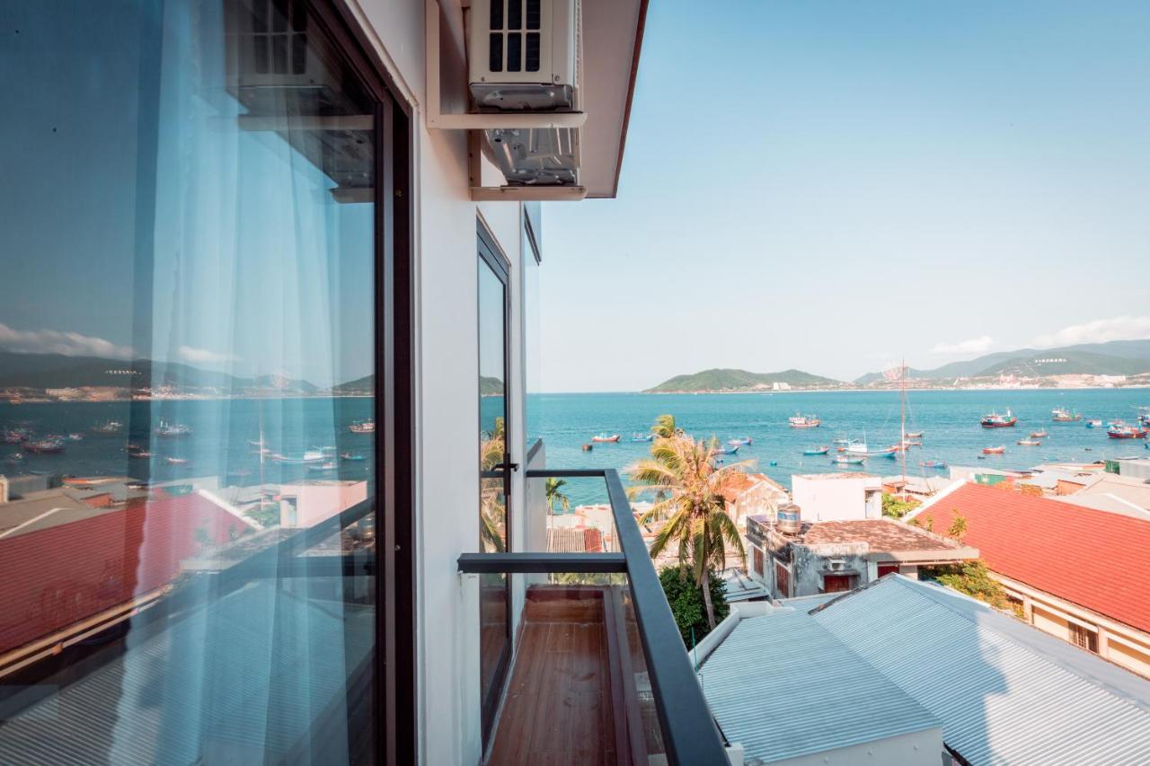 Aqua Seaview Hotel На Транг Екстериор снимка